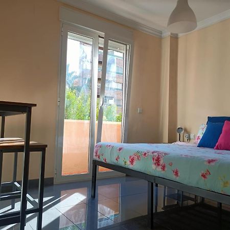 Habitaciones Centricas En Una Casa Valenciana No Hay Aire Condicionado There Is No Airconditioning מראה חיצוני תמונה